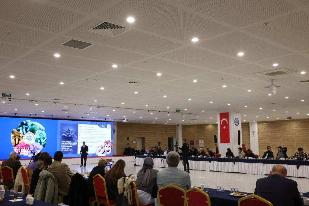 muğla 1 yılı değerlendirme ve bilgilendirme toplantısı, muğla ahmet aras, muğlada son 1 yıl, muğla büyükşehir belediyesi, muğla büyükşehir belediye başkanı
