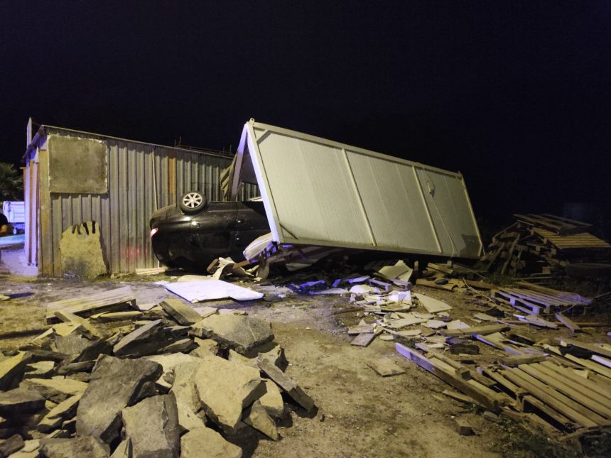 bodrum trafik kazası, bodrum prefabrik konteyner bodrum kaza, bodrum üç yaralı