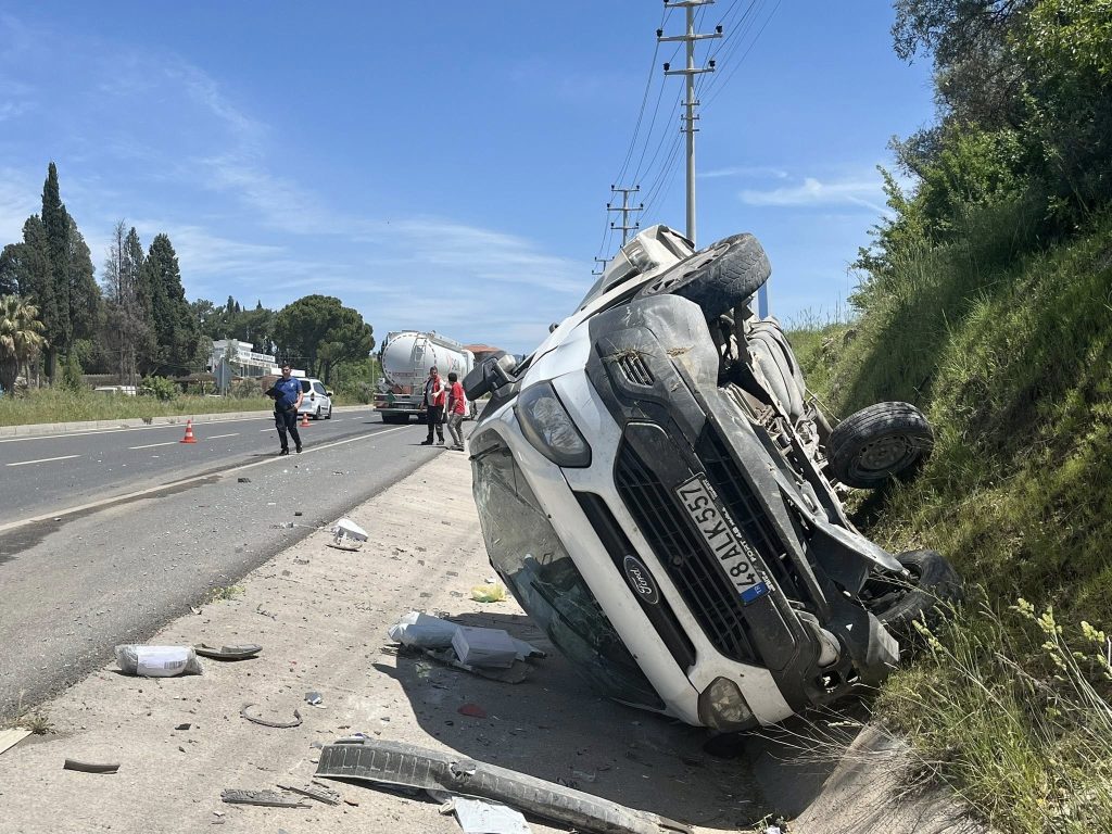 yatağanda kaza, milasta kaza, milas yatağan karayolu kaza, yatağan milas karayolunda kaza, yatağan milas karayolunda trafik kazası