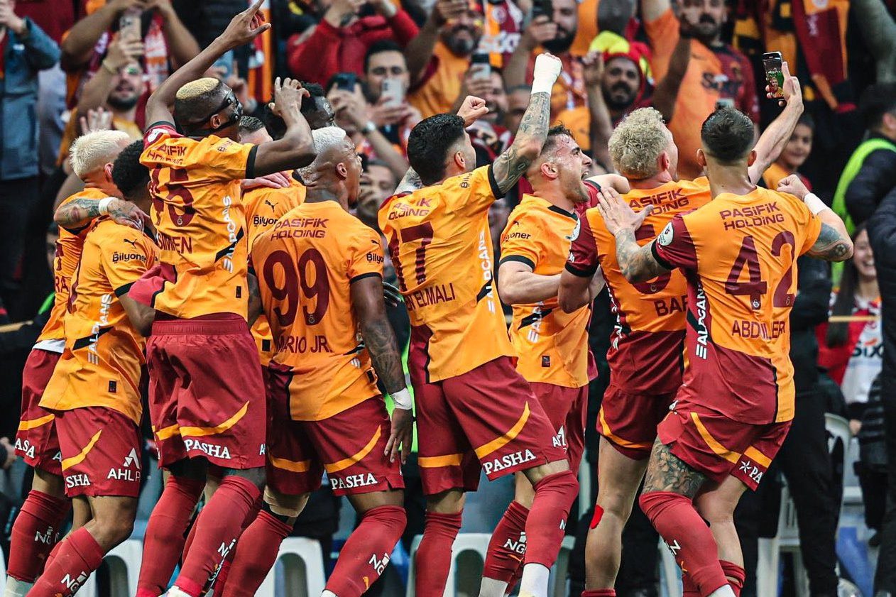 Galatasaray Başakşehir muhtemel 11
Galatasaray Başakşehir maç kadrosu
Galatasaray Başakşehir lig maçı
Galatasaray Başakşehir 11ler
Galatasaray Başakşehir ne zaman