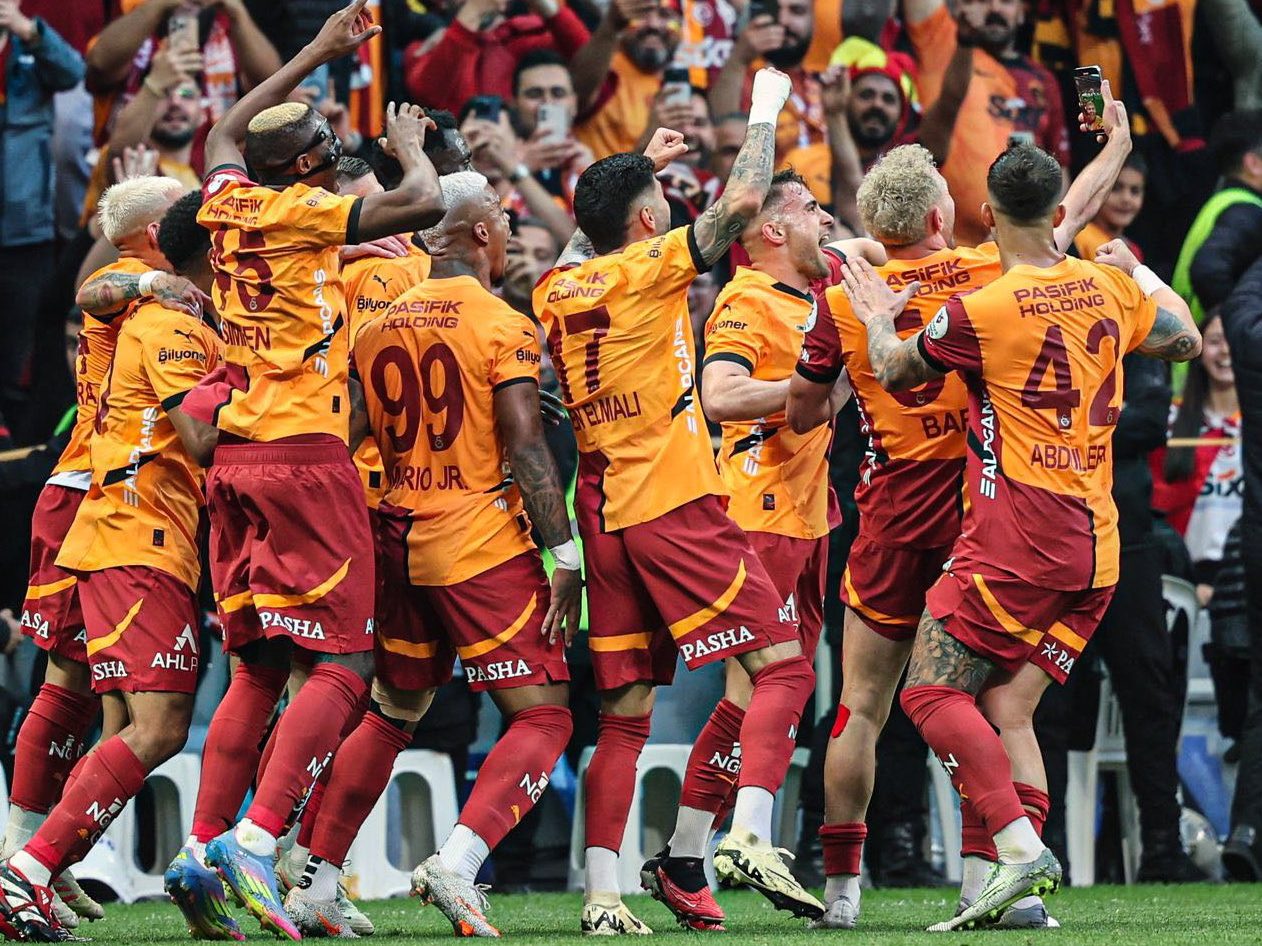 göztepe galatasaray ilk 11
göztepe galatasaray maçı
galatasaray ilk 11
galatasaray kadrosu
göztepe galatasaray maç kadrosu