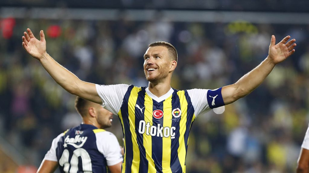 edin dzeko
dzeko
dzeko fenerbahçe
edin dzeko ayrıldı
fenerbahçe transfer