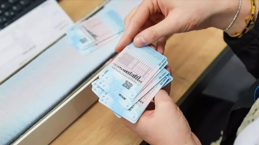 ehliyet yenileme için gerekli evraklar 2025, ehliyet yenileme son gün, ehliyet yenileme için ne gerekiyor, ehliyet yenileme son gün ne zaman, eski tip ehliyet yenileme