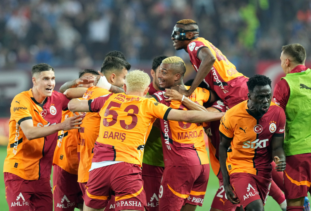 trabzonspor galatasaray maç kadrosu, galatasaray trabzonspor maç kadrosu, galatasaray trabzon muhtemel 11, trabzon galatasaray ilk 11, ts gs muhtemel 11