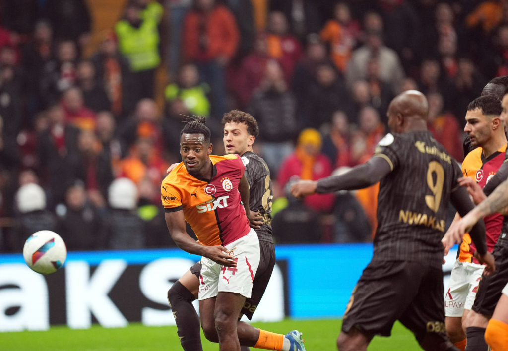 trabzonspor galatasaray maç kadrosu, trabzonspor galatasaray muhtemel 11, galatasaray trabzonspor ilk 11 ler, gs trabzon maç kadrosu, galatasaray trabzon muhtemel 11