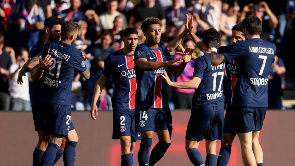 Etiketler: PSG Reims maçı, PSG Reims muhtemel 11ler, PSG Reims hangi kanalda, PSG Reims ne zaman, PSG Reims maçı saat kaçta