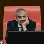 sırrı süreyya önder, sırrı süreyya önder öldü, sırrı süreyya önder öldü mü, sırrı süreyya önder kimdir, sırrı süreyya