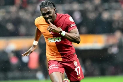 derrick köhn derrick köhn transfer galatasaray transfer derrick köhn galatasaray derrick köhn talip