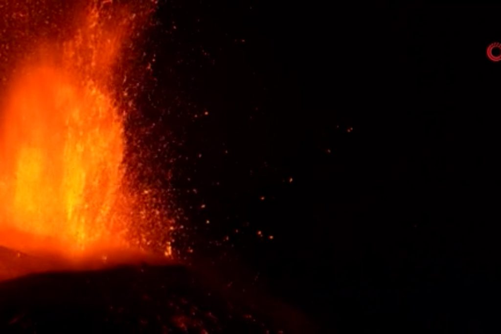 etna yanardağı nerede
etna yanardağı son dakika
etna yanardağı patladı
etna yanardağı en son ne zaman patladı
etna yanardağı