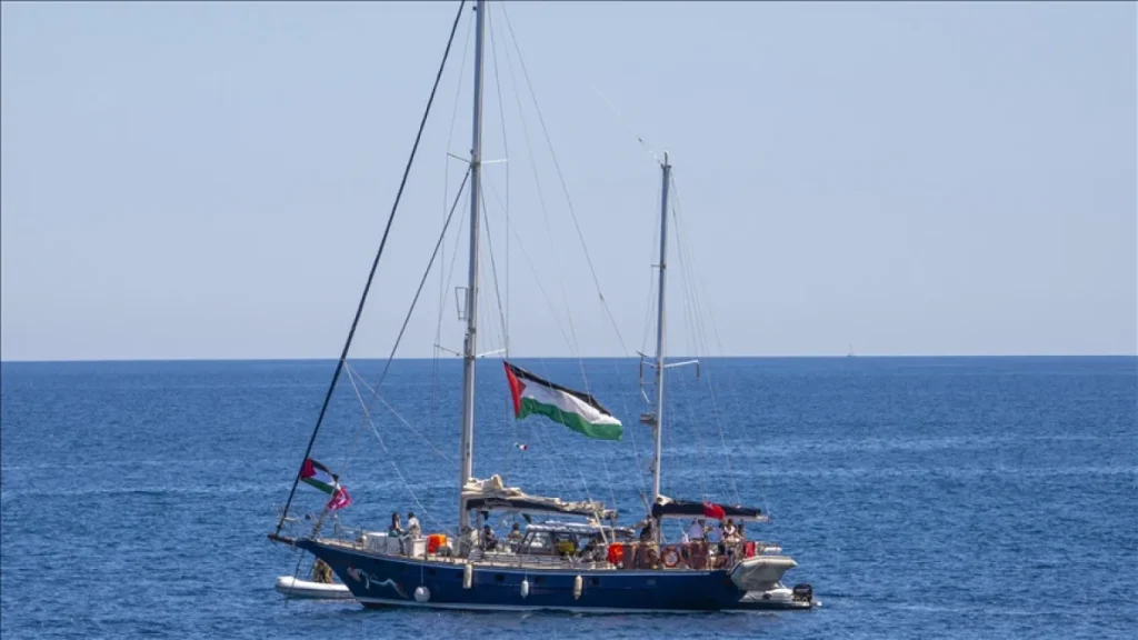 madleen gemisi nedir
gazze'ye giden gemi
medline gemisi gazze
madleen gemisinde kimler var
greta thunberg kimdir