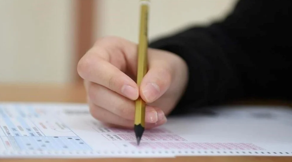 lgs sınavı saat kaçta bitecek
lgs cevap anahtarı ne zaman yayınlanır 2025
lgs sınavı ne kadar sürüyor
lgs soruları ne zaman yayınlanacak
lgs soru ve cevap anahtarı