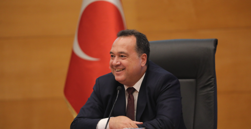 besim dutlulu kimdir besim dutlulu akhisar belediye başkanı manisa belediye başkanı besim dutlulu hangi partiden