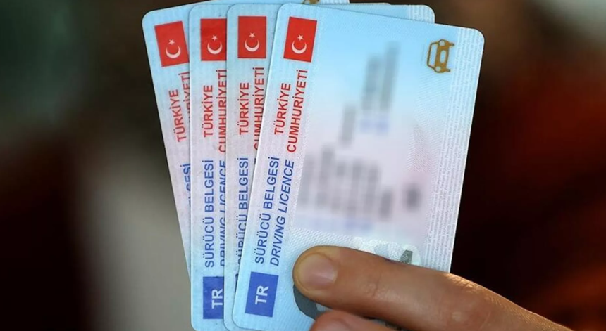 ehliyet yenileme süresi uzatıldı, ehliyet yenileme uzatıldımı, ehliyet yenileme uzatıldı mı son dakika, ehliyet yenileme uzatılacak mı, eski tip ehliyet yenileme süresi
