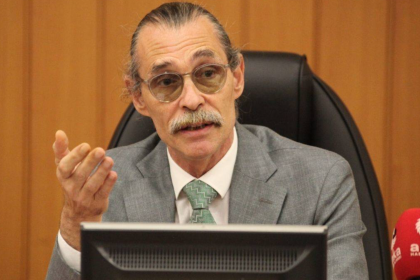 erdal beşikçioğlu kimdir erdal beşikçioğlu nereli erdal beşikçioğlu kaç yaşında erdal beşikçioğlu erdal beşikçioğlu etimesgut