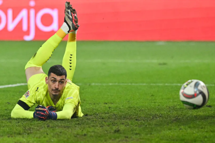 petrovic kaleci, petrovic galatasaray, galatasaray transfer söylentileri, chelsea petrovic, galatasaray transfer