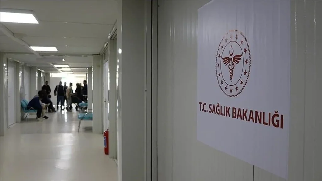 arefe günü eczaneler açık mı
arefe günü resmi tatil mi
arefe günü sağlık ocakları açık mı
arefe günü hastaneler açık mı
arefe günü tatil mi