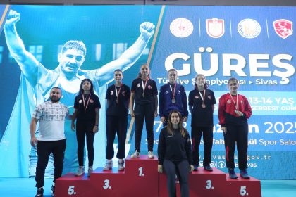 ayça çomak şampiyon güreş kadınlar türkiye şampiyonası muğla