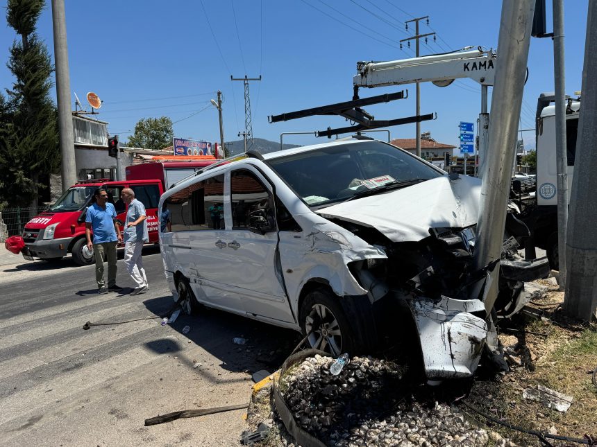 fethiye kaza fethiye trafik kazası fethiye çatalarık kaza