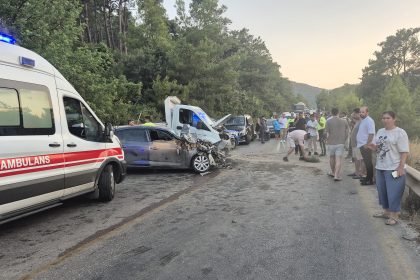 bodrum trafik kazası, bodrum kaza, bodrum dört kişi yaralandı