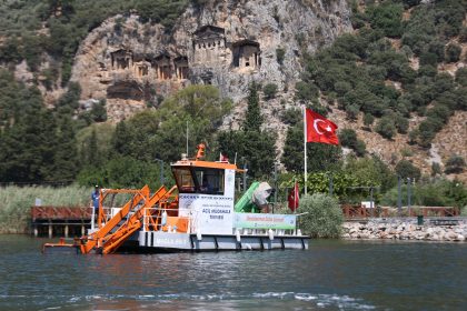 köyceğiz gölü, dalyan kanalı, muğla köyceğiz, muğla büyükşehir belediyesi, katı atık yüzey temizleme