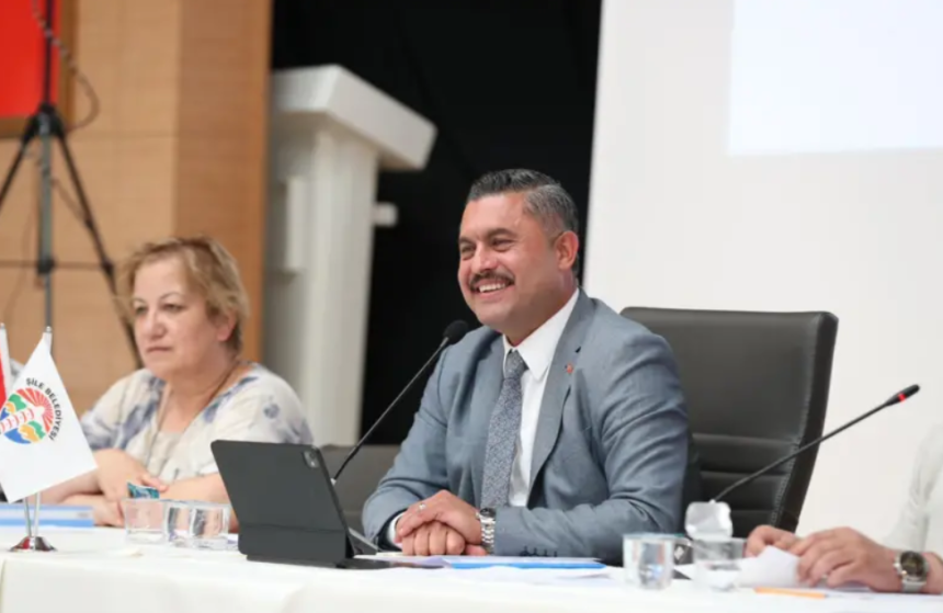 şile belediye başkanı gözaltına alındı, şile belediyesi gözaltı, özgür kabadayı, özgür kabadayı kimdir