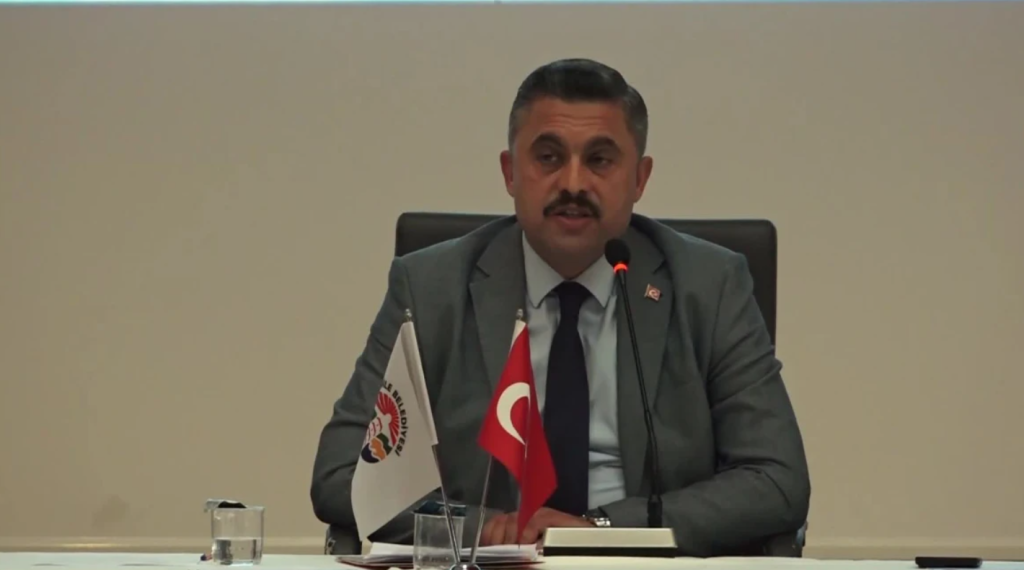 şile belediye başkanı gözaltına alındı, şile belediyesi gözaltı, özgür kabadayı, özgür kabadayı kimdir