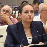 büşra özdemir, antalya büyükşehir belediyesi, abb başkan vekili, büşra özdemir antalya, büşra özdemir kimdir