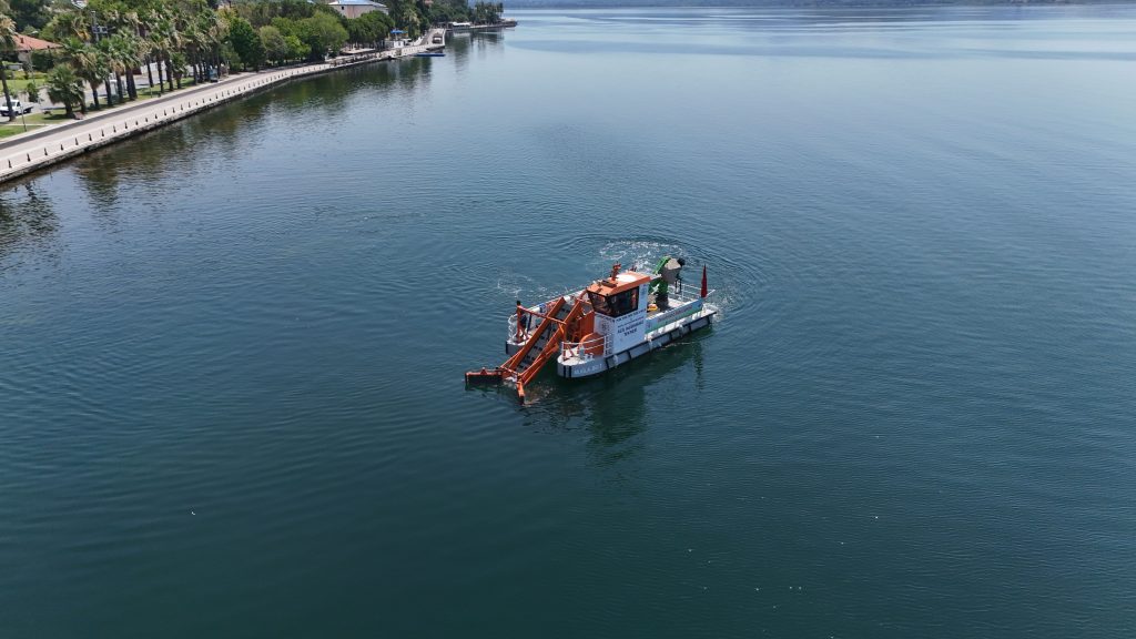 köyceğiz gölü, dalyan kanalı, fethiye limanı, muğla büyükşehir belediyesi, muğla büyükşehir belediyesi acil müdahale teknesi