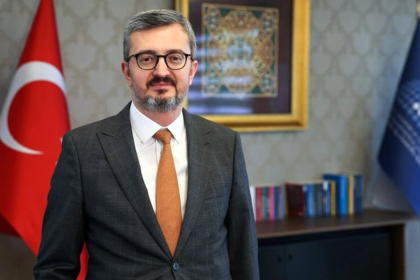 fahrettin altun, burhanettin duran, iletişim başkanlığı, burhanettin duran kimdir, fahrettin altun görevden alındı