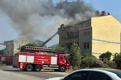 fethiye yangın fethiye ev yangını karaçulha çatı yangını