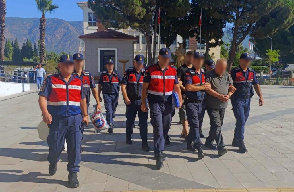 köyceğiz mısır tarlası, köyceğiz mısır tarlası operasyon, köyceğiz mısır tarlası uyuşturucu operasyonu, köyceğiz uyuşturucu operasyonu, köyceğiz 