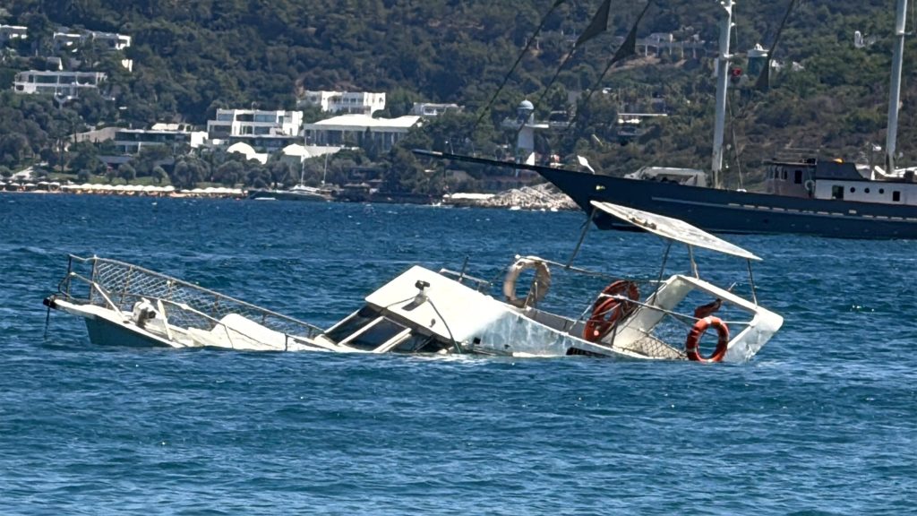 bodrum batan tekne, bodrum torba koyu, torba koyu, torba koyu batan tekne, bodrum tekne battı