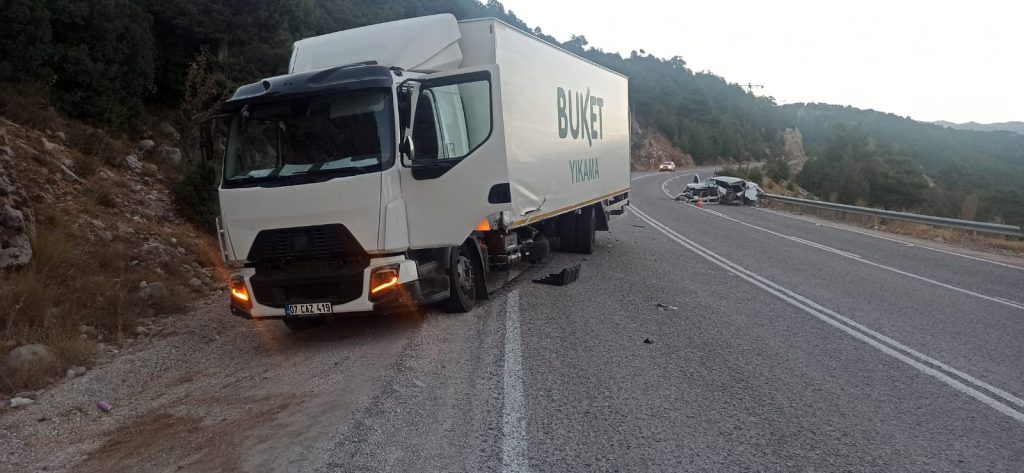 seydikemer kaza, seydikemer trafik kazası, seydikemer adem yaman, seydikemer, seydikemer otomobil ile tır