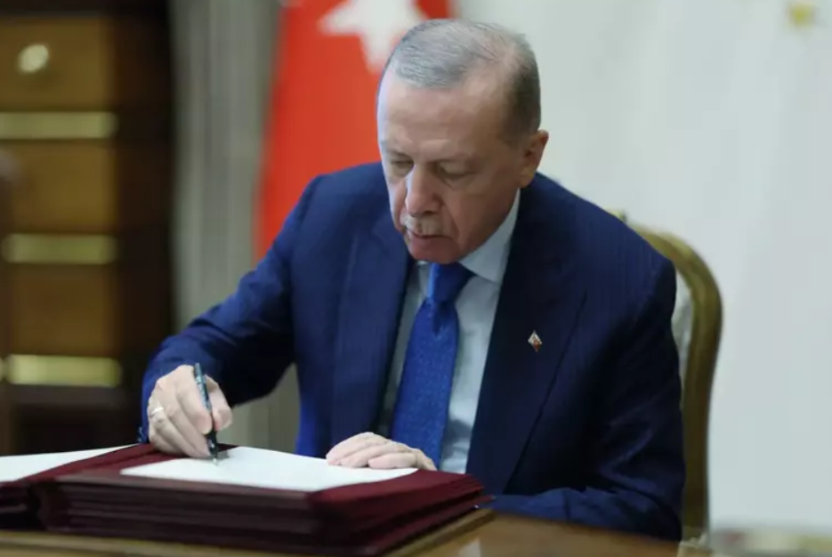 askeri şura 2025, yaş kararları, selcuk bayraktaroglu, genelkurmay başkanı, yas kararlari 2025