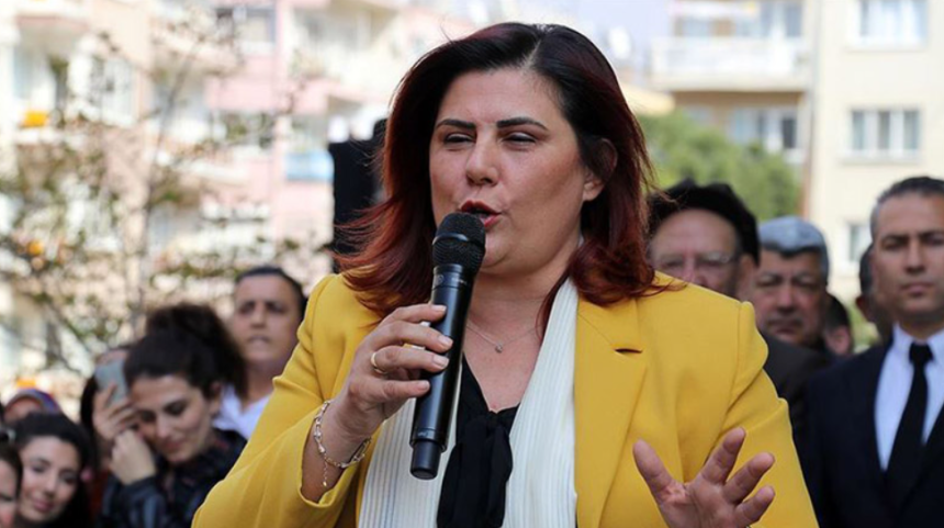 özlem çerçioğlu istifa, chp den istifa eden belediye başkanları, özlem çerçioğlu kimdir, özlem çerçioğlu açıklama, aydın büyükşehir belediye başkanı