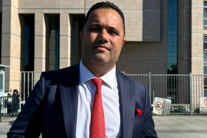 rezan epözdemir kimdir, avukat rezan epözdemir, rezan epözdemir neden gözaltına alındı, rezan epözdemir tutuklandı, rezan epözdemir tutuklandı mı