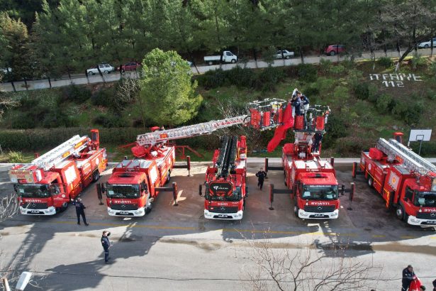 muğla itfaiye, muğla itfaiye filosu, muğla itfaiye aracı, muğla büyükşehir belediyesi itfaiye, muğla büyükşehir belediyesi itfaiye filosu