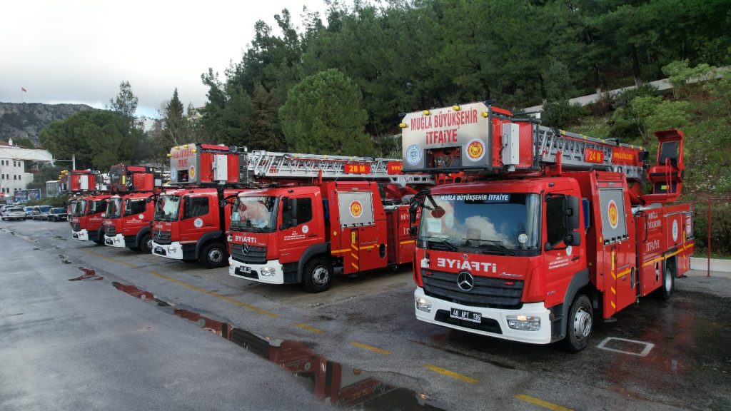 muğla itfaiye, muğla itfaiye filosu, muğla itfaiye aracı, muğla büyükşehir belediyesi itfaiye, muğla büyükşehir belediyesi itfaiye filosu
