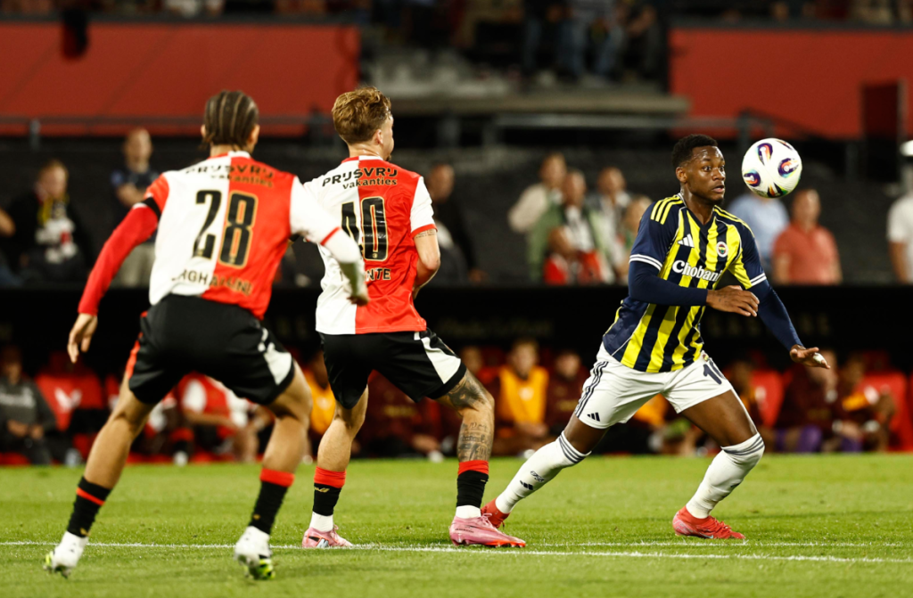 Etiketler: fenerbahçe benfica maçı, fenerbahçe benfica şampiyonlar ligi, fenerbahçe benfica hangi kanalda, fenerbahçe benfica ne zaman, fenerbahçe benfica maçı saat kaçta