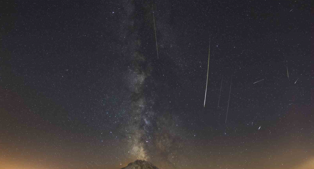 meteor yağmuru ne zaman 2025, perseid meteor yağmuru 2025, perseid meteor yağmuru, perseid meteor yağmuru saat kaçta, perseid meteor yağmuru nasıl izlenir