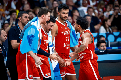 türkiye yunanistan basketbol maçı, 12 dev adam, türkiye yunanistan basketbol maçı ne zaman, türkiye yunanistan basketbol maçı saat kaçta, türkiye yunanistan hangi kanalda