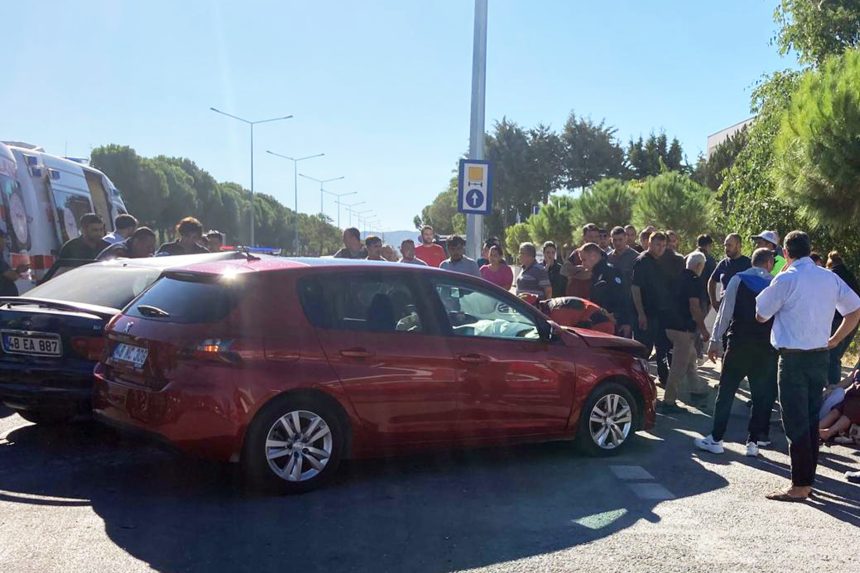 menteşe kaza, menteşe trafik kazası, kaza, trafik kazası, muğla menteşe