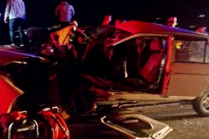 menteşe iki otomobil çarpıştı, menteşe kaza, menteşe trafik kazası, menteşe ,menteşe devetaşı