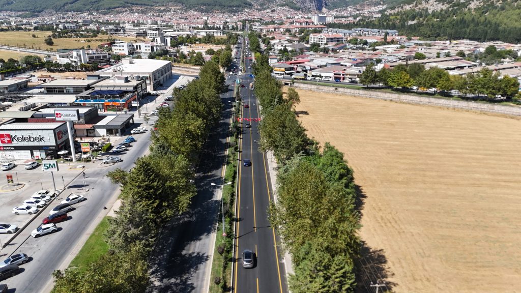 menteşe yol, menteşe asfalt yol çalışması, menteşede 17 milyonluk yol çalışması, menteşe yol çalışması , muğla büyükşehir belediyesi