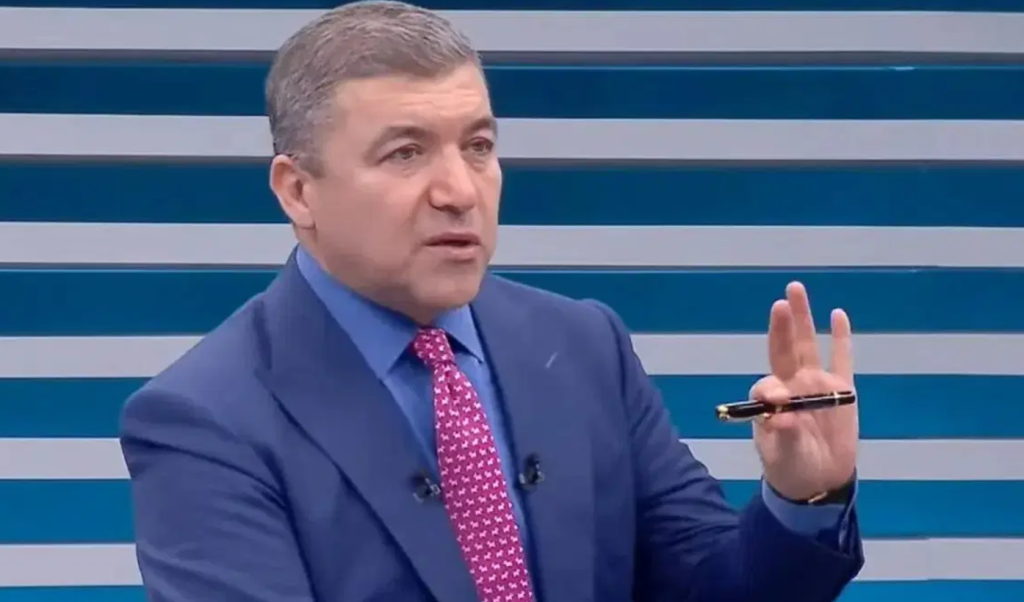 ismail küçükkaya halk tv'den ayrıldı mı, halk tv ismail küçükkaya, ismail küçükkaya, halk tv, halk tv açıklama