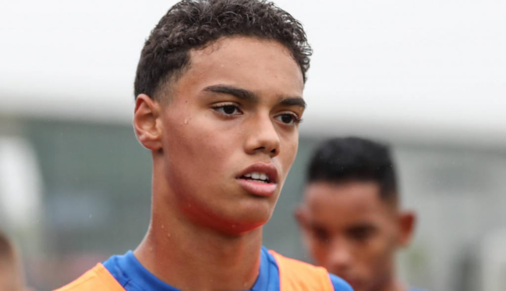 joao mendes, hull city, ronaldinho, hull city ronaldinho, ronaldinhonun çocuğu