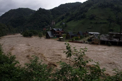 rize sel, artvin sel, rize'de sel, karadeniz sel, giresun sel