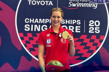 defne kurt, defne kurt kimdir, dünya para yüzme şampiyonası defne kurt, defne kurt neden paralimpik, dünya para yüzme şampiyonası