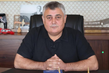 isa yıldırım istifa etti, aksu belediye başkanı, chp isa yıldırım, aksu belediye başkanı istifa, isa yıldırım istifa