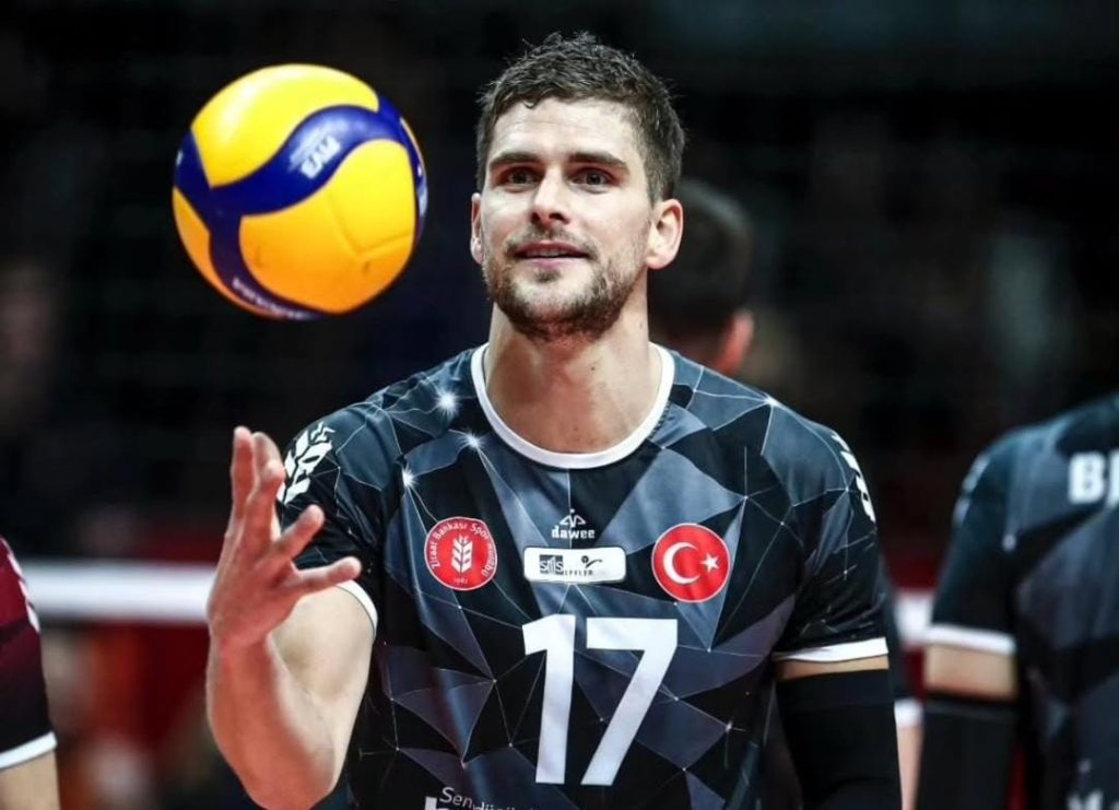 trevor clevenot, clevenot, trevor clevenot kimdir, trevor clevenot kaç yaşında, devrim özkan